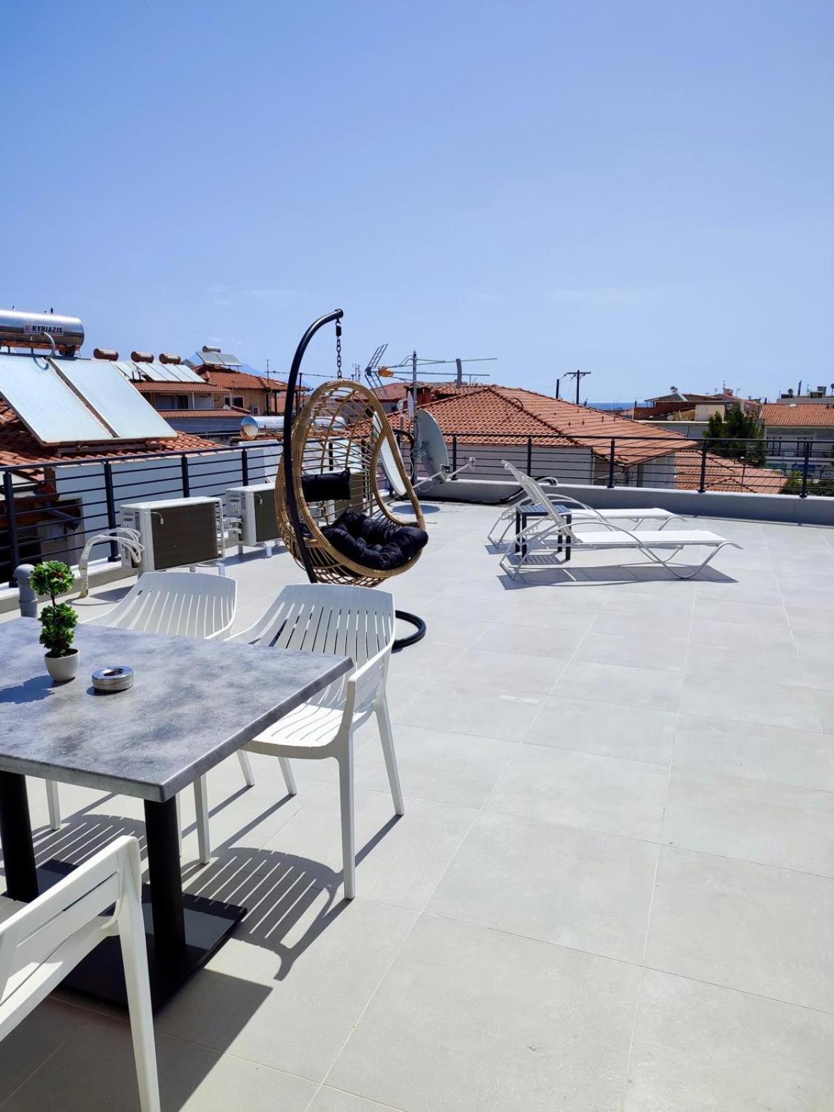 Four Shades Luxury Suites Sarti Exterior photo