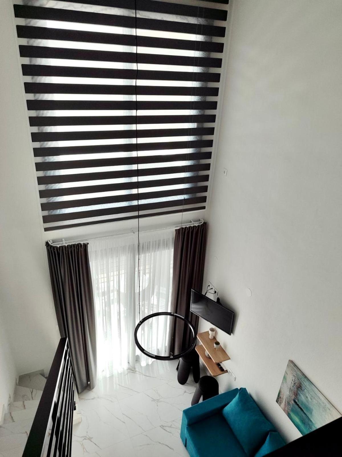Four Shades Luxury Suites Sarti Exterior photo